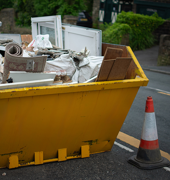 Builders Maxi Skip Hire Stafford
