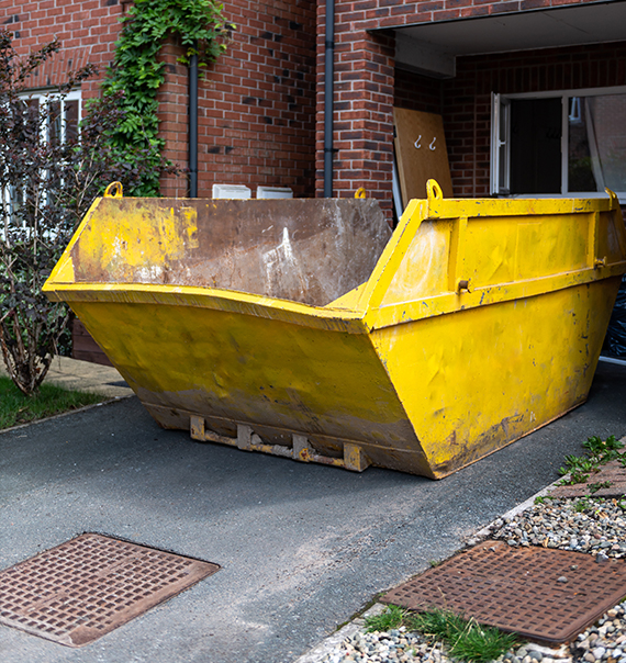 Affordable Midi Skip Hire Stafford for Renovations